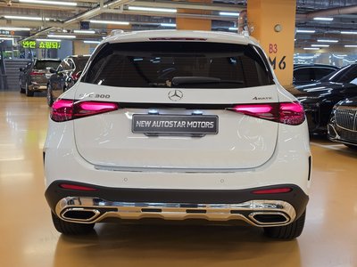 2025 Mercedes-BENZ GLC — фото 3