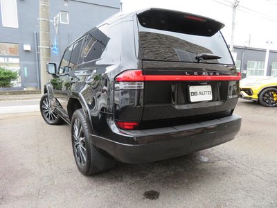 صورة 2 لـ 2025 LEXUS GX