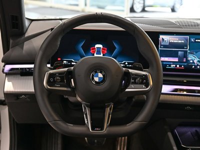 2025 BMW 5 SERIES 缩略图 12