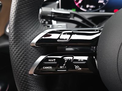 2025 Mercedes-BENZ E-CLASS 缩略图 30