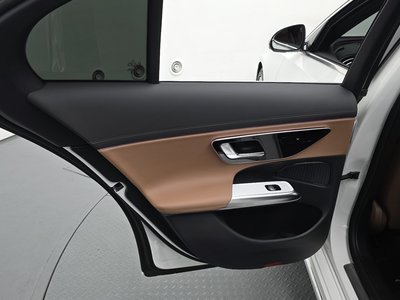 2025 Mercedes-BENZ E-CLASS 缩略图 15