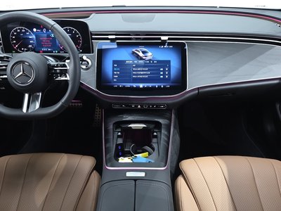MERCEDES-BENZ E-CLASS - 5