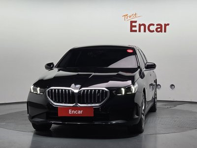 صورة 2 لـ 2025 BMW I5
