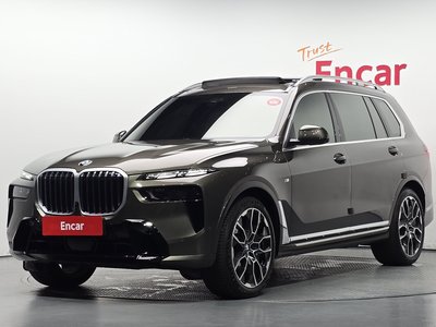 2026 BMW X7 — фото 1