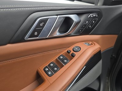 صورة مصغرة 29 لـ 2026 BMW X7