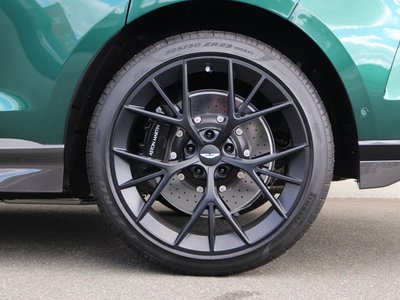 صورة 5 لـ 2025 Aston Martin DBX