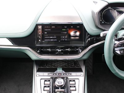 صورة مصغرة 26 لـ 2025 Aston Martin DBX
