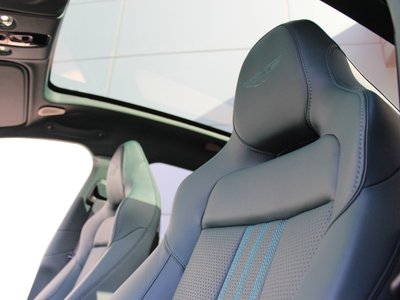 صورة مصغرة 17 لـ 2025 Aston Martin DBX