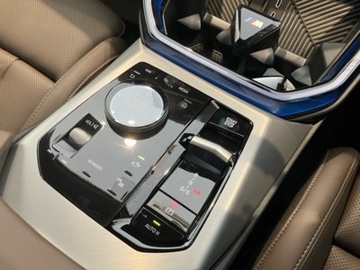 صورة 4 لـ 2025 BMW X3