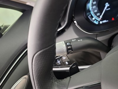 صورة مصغرة 30 لـ 2022 Genesis GV70