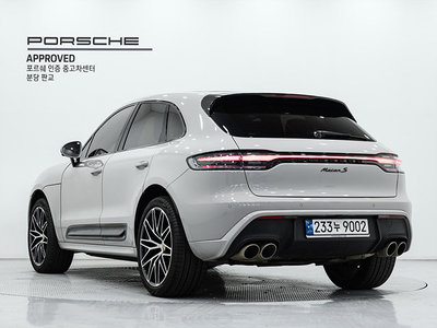 PORSCHE MACAN - 5