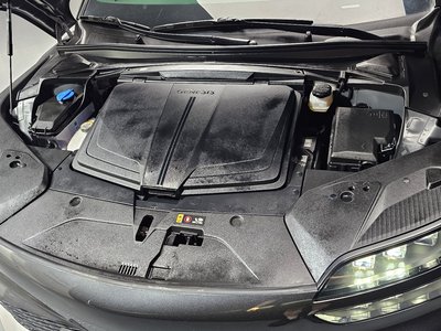 2022 Genesis GV60 photo 7