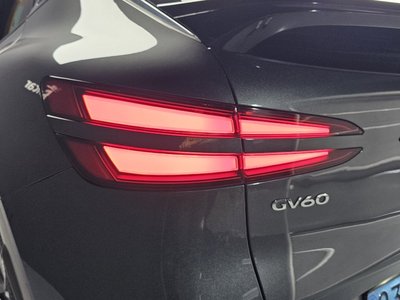 2022 Genesis GV60 photo 10