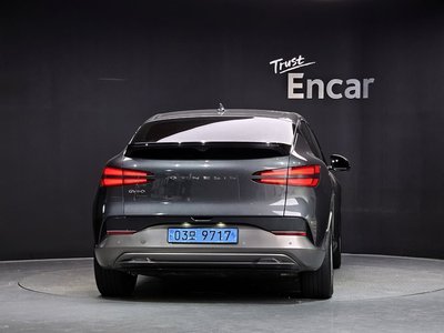 2022 Genesis GV60 photo 4