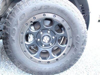 TOYOTA LAND CRUISER PRADO - 10