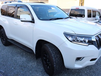 TOYOTA LAND CRUISER PRADO - 9