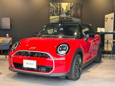 MINI MINI CONVERTIBLE - 1