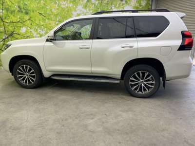 TOYOTA LAND CRUISER PRADO - 2