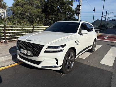 صورة 4 لـ 2022 Genesis GV80
