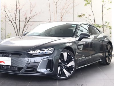 AUDI E-TRON GT QUATTRO - 5