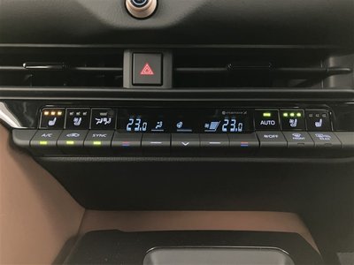 2026 Toyota CROWN ESTATE 照片 16