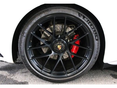 صورة 10 لـ 2017 Porsche 911