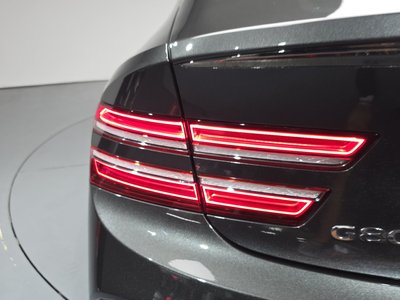 GENESIS G80 (RG3) - 10