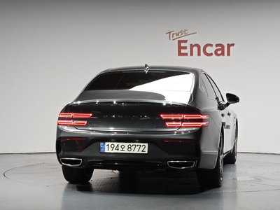 GENESIS G80 (RG3) - 4