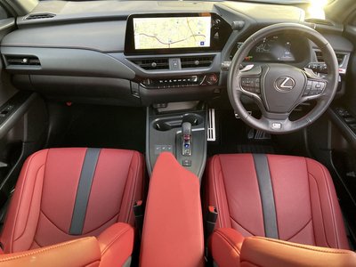 LEXUS UX - 2