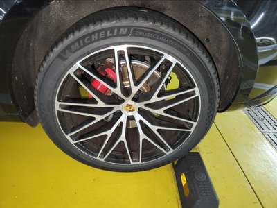 2022 Porsche MACAN 照片 4