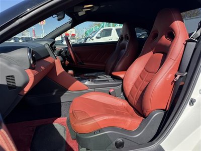 NISSAN GT-R - 9