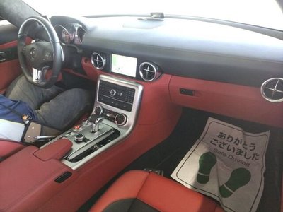 2010 Mercedes-BENZ SL AMG 照片 3