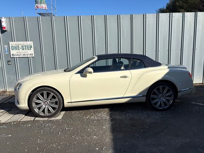 BENTLEY CONTINENTAL - 8