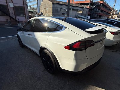 TESLA MODEL X - 6