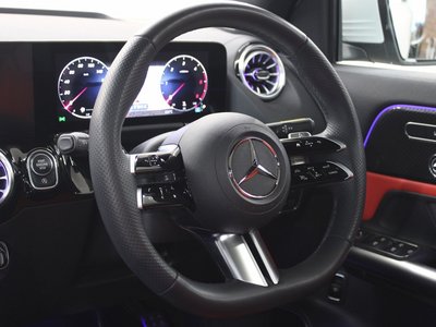 MERCEDES-BENZ GLA - 9