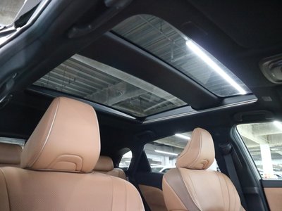 TOYOTA CROWN SPORT - 2