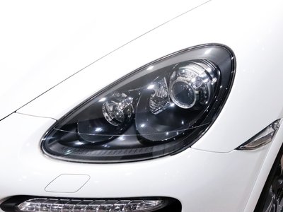 PORSCHE CAYENNE - 10