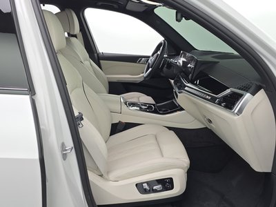 2025 BMW X5 — миниатюра 16