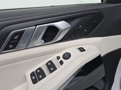 2025 BMW X5 — миниатюра 31