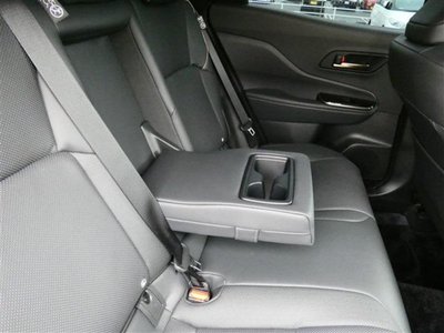 صورة مصغرة 36 لـ 2025 Toyota CROWN SPORT