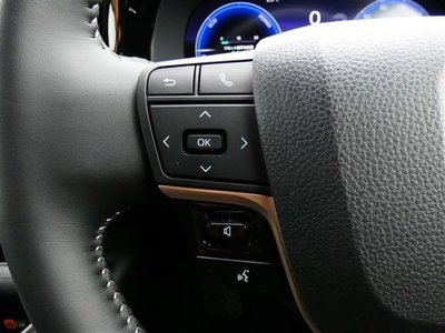 صورة مصغرة 12 لـ 2025 Toyota CROWN SPORT