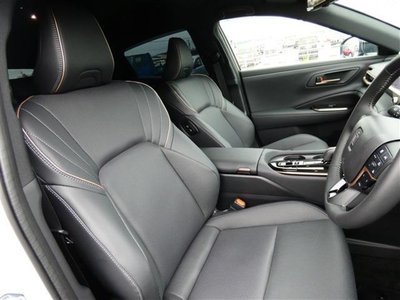 صورة مصغرة 24 لـ 2025 Toyota CROWN SPORT
