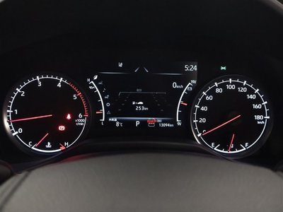 TOYOTA LAND CRUISER 300 - 9