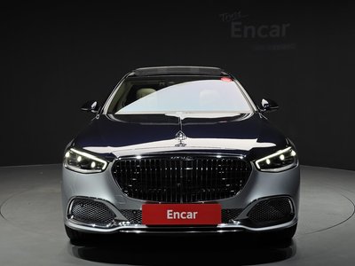 2022 Mercedes-BENZ S-CLASS photo 2