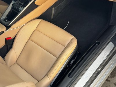 PORSCHE 911 - 9