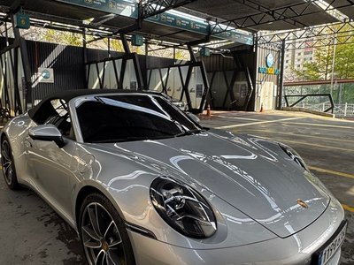 PORSCHE 911 - 1