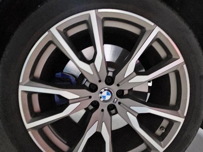 BMW X7 - 8