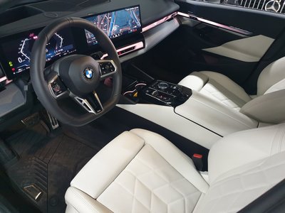 BMW 5 SERIES - 10