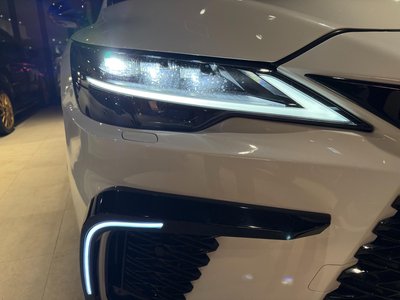 2024 Lexus RX — миниатюра 28