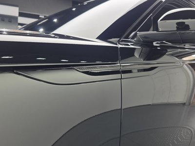 2025 LAND Rover RANGE ROVER VELAR — миниатюра 20